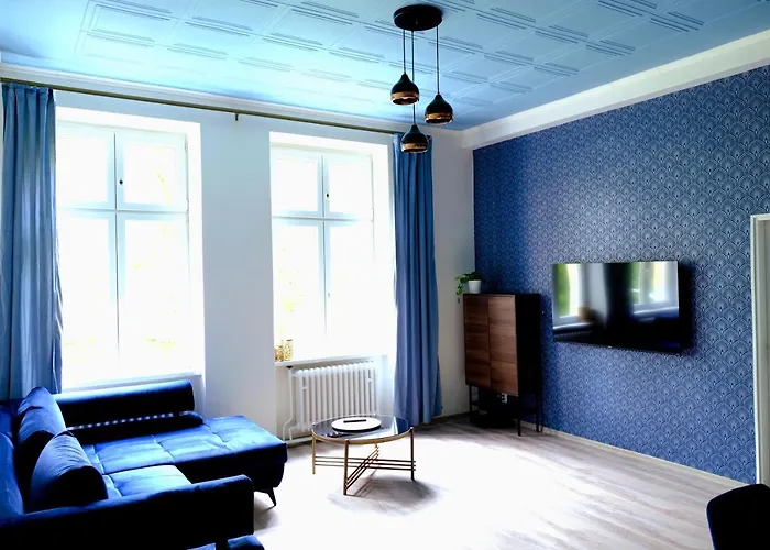 Luxury Three-Bedroom Apartment